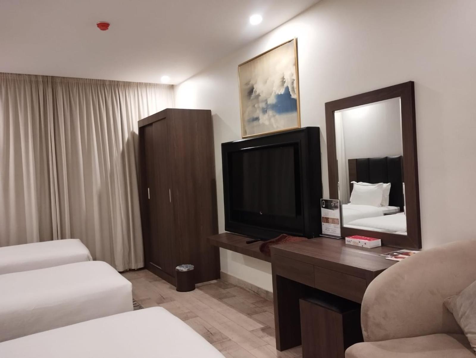 Olive Tree Hotel ตะบูก ภายนอก รูปภาพ